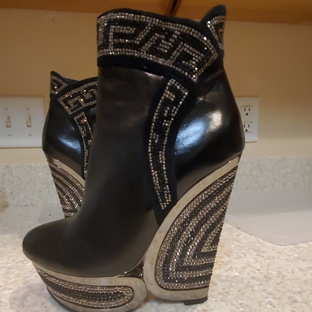 Rhinestone black Leather ankle booties